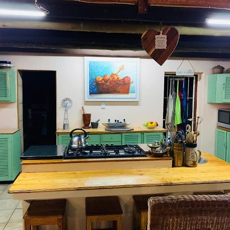 Farm Vibes Guesthouse Brits Esterno foto