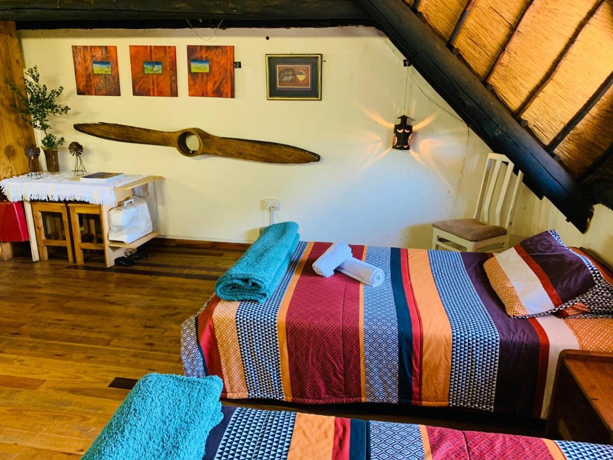 Farm Vibes Guesthouse Brits Esterno foto