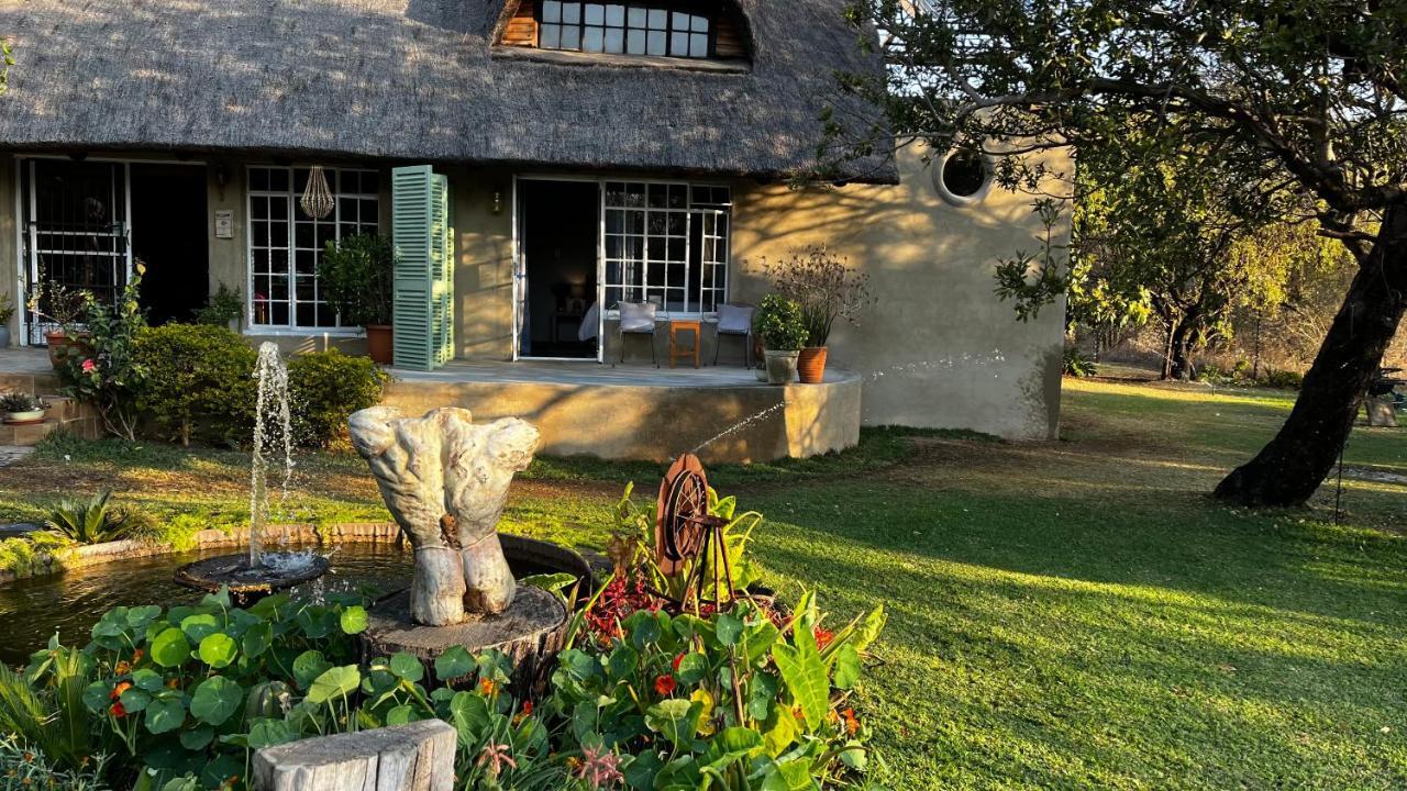 Farm Vibes Guesthouse Brits Esterno foto
